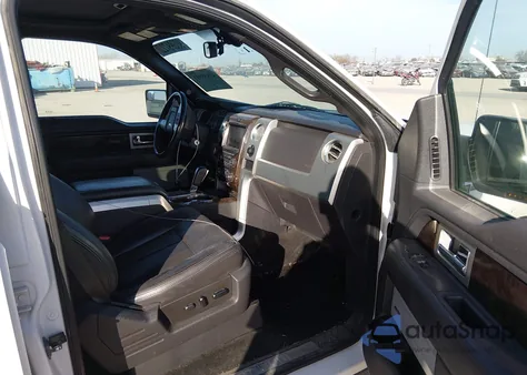 2013 Ford F-150 Platinum z USA, uszkodzony, nr VIN 1FTFW1ET8DFA52996